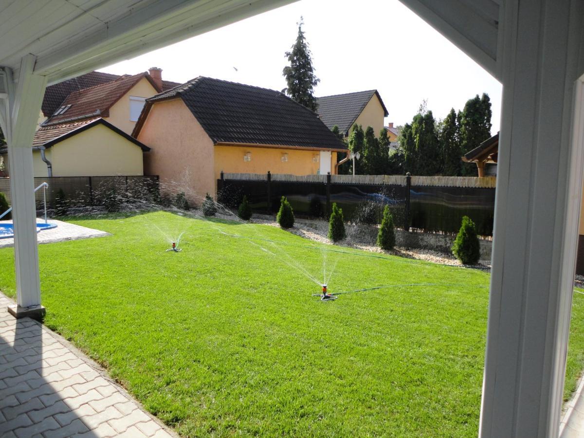 Villa Ani Hajdúszoboszló Exteriör bild